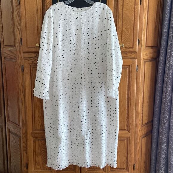 Dainty Jewell’s Winter Vogue White Long Sleeve Modest Tweed Dress with fringe - Picture 3 of 14